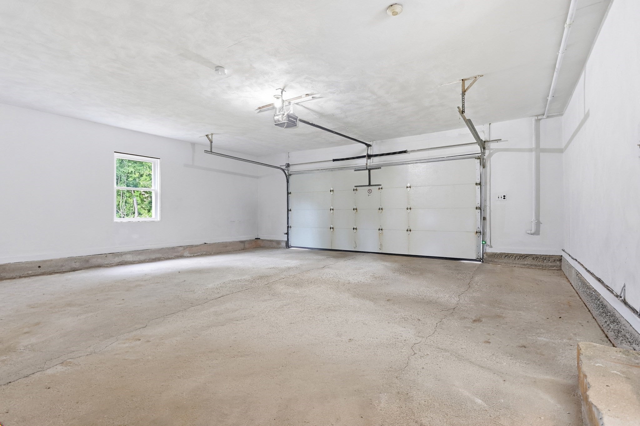 501 Newtown Road, Littleton, MA, 501 Newtown Road, Littleton, MA Photo #37