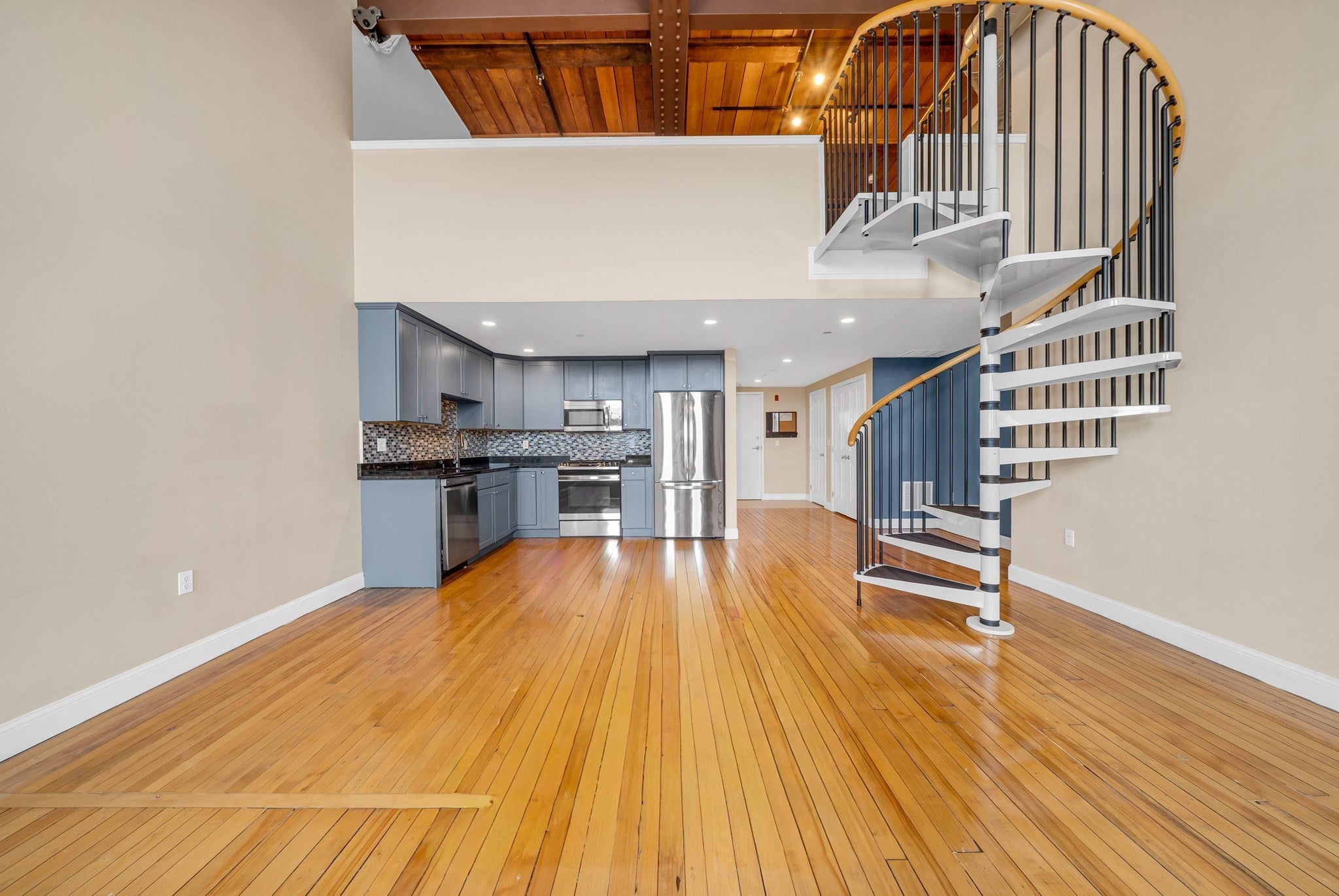 10 Kearney Sq #307, Lowell, MA Photo #3