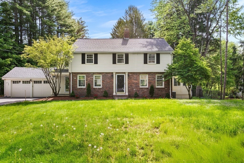 30 Meadow Dr