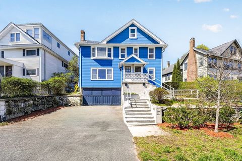 Photo of 48 Edgecliff Rd #1, Watertown, MA 02472 (MLS # 73509276)