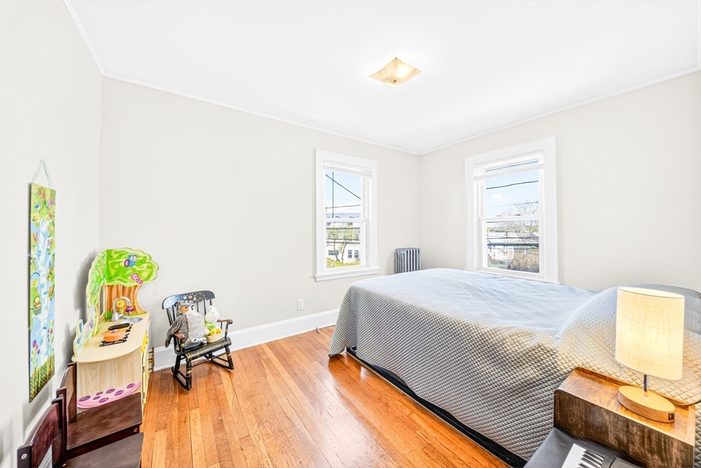 48 Edgecliff Rd #1, Watertown, MA Photo #18