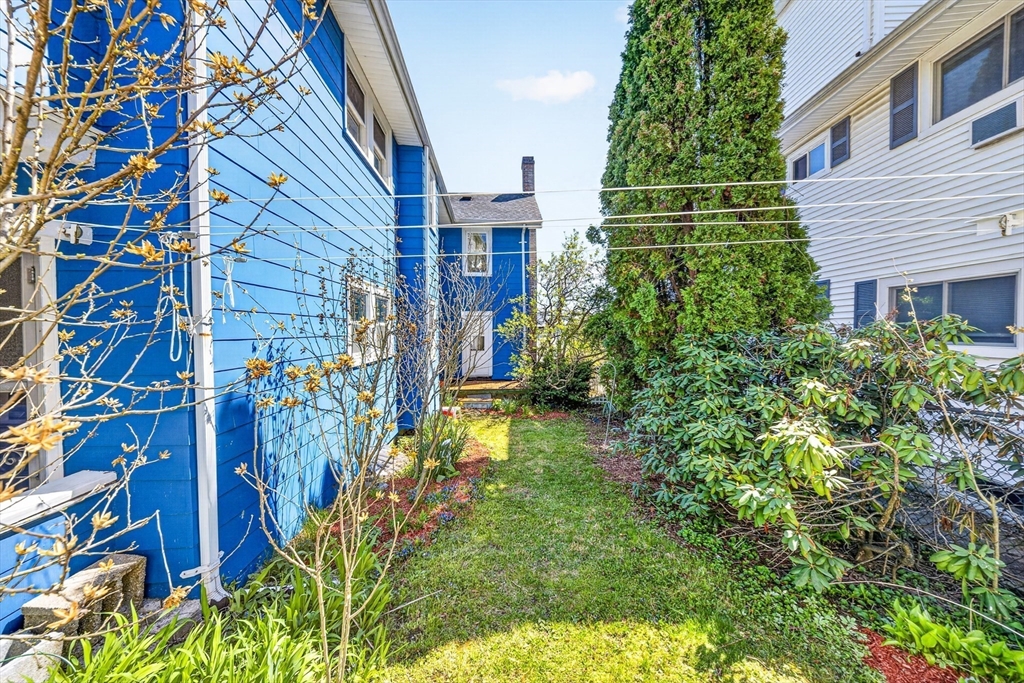 48 Edgecliff Rd #1, Watertown, MA Photo #23