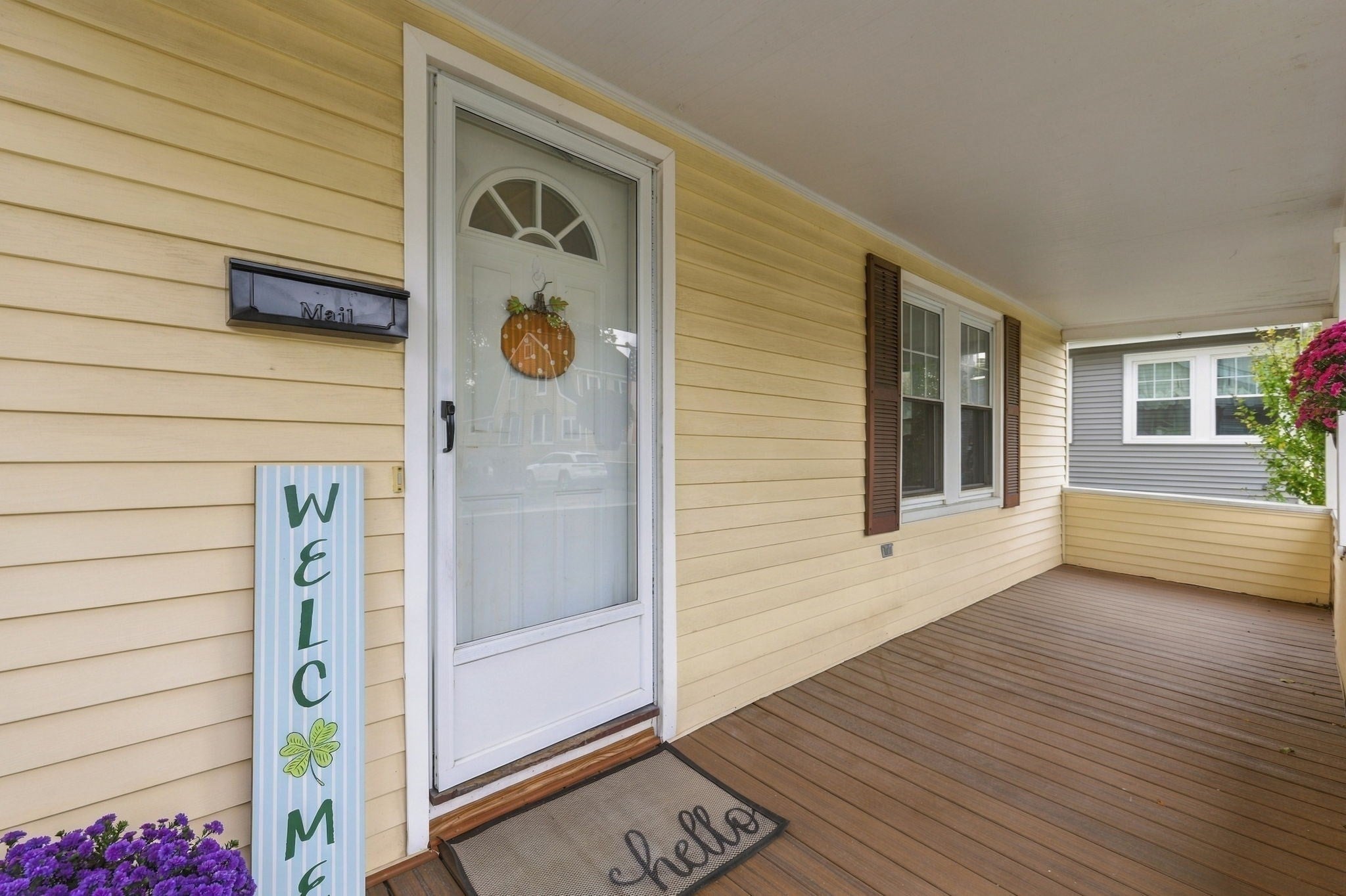 177 Elmlawn Rd, Braintree, MA Photo #2