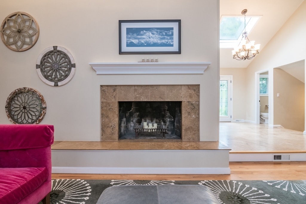 42 Elizabeth Cir