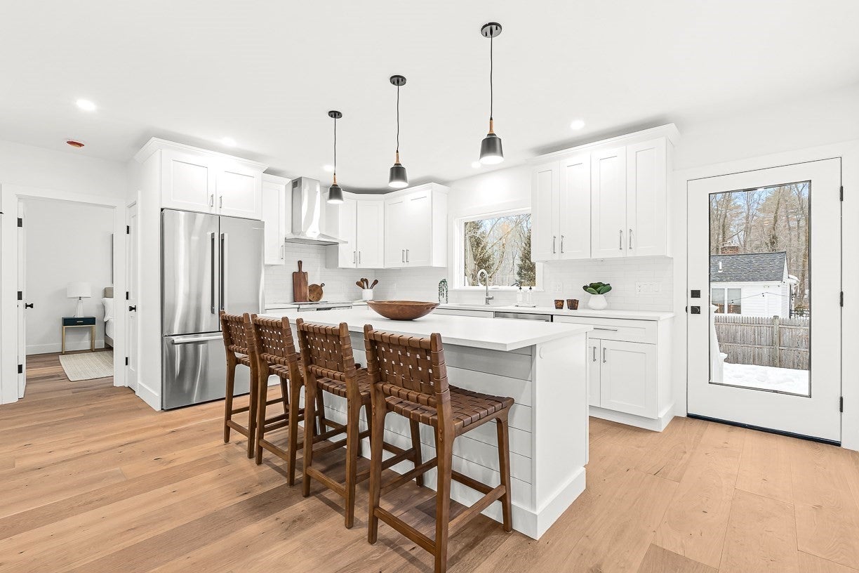 6 Intervale Rd, Wellesley, MA, 6 Intervale Rd, Wellesley, MA Photo #3