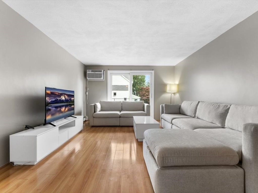 145 Harris St 6