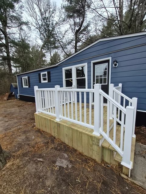 7 David Carver MA 02330