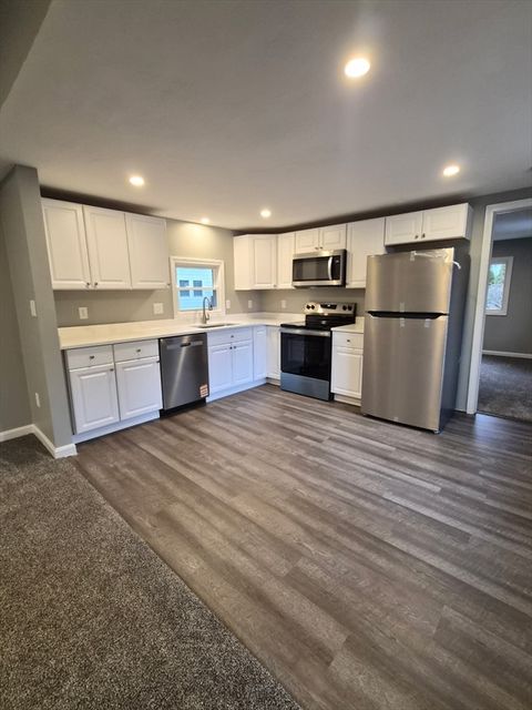 7 David Carver MA 02330