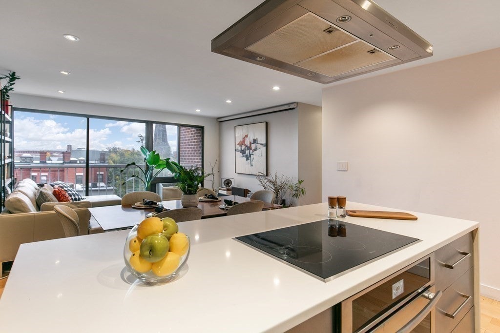 1105 Massachusetts Ave #6C, Cambridge, MA, 1105 Massachusetts Ave #6C, Cambridge, MA Photo #2