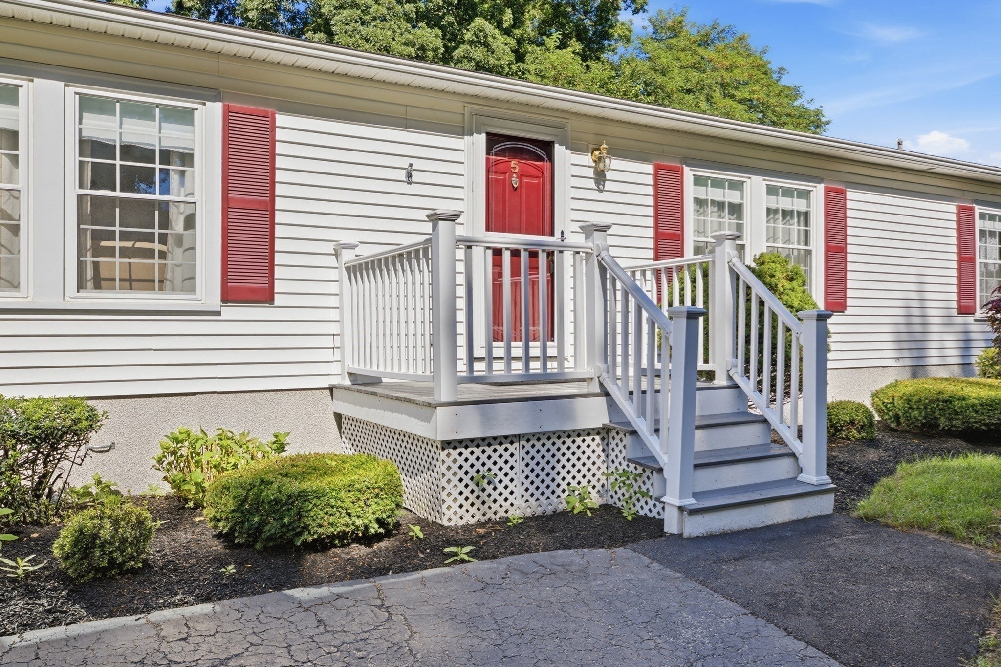 5 Brimwood Lane