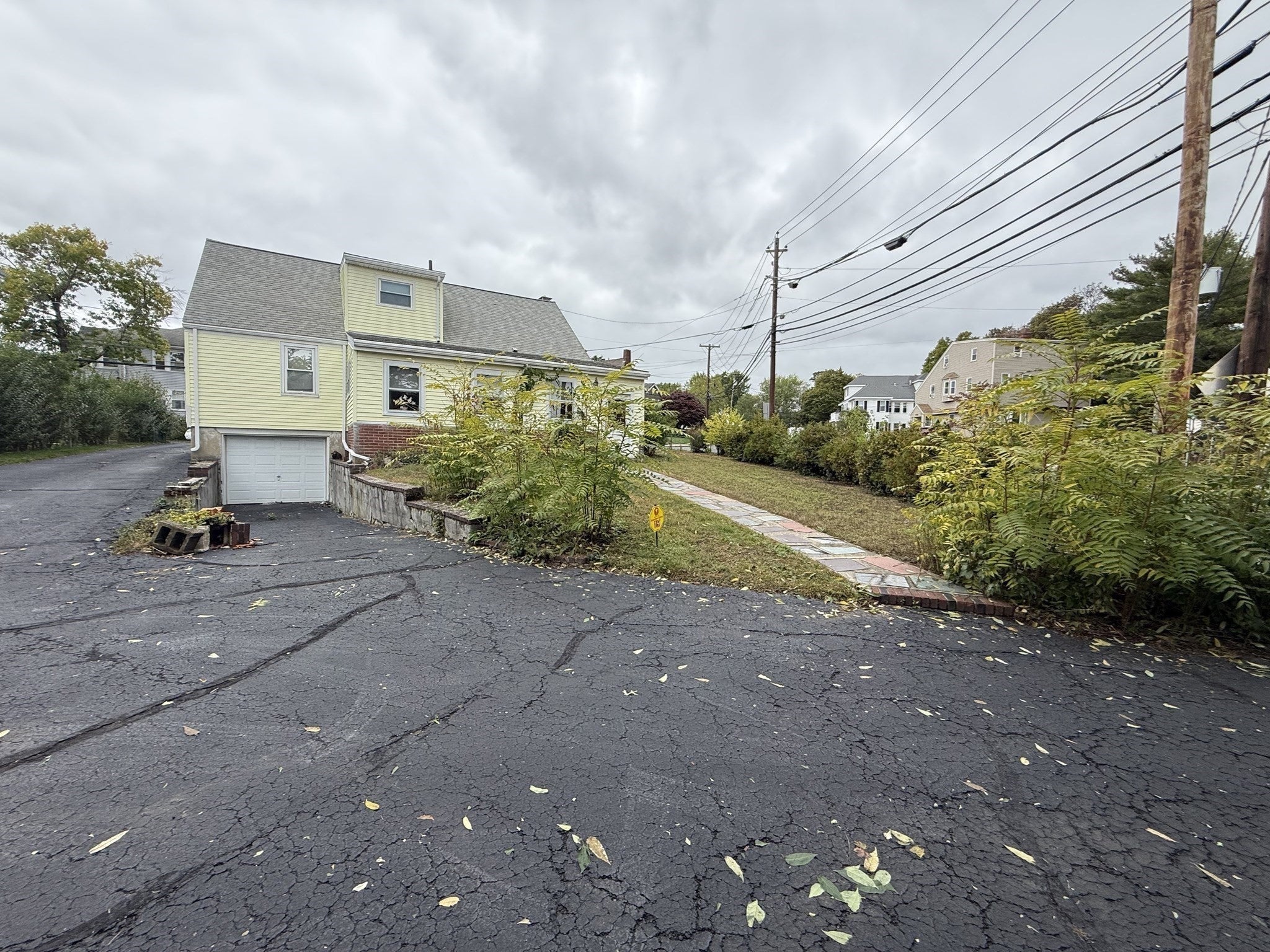 19 Brookdale Rd