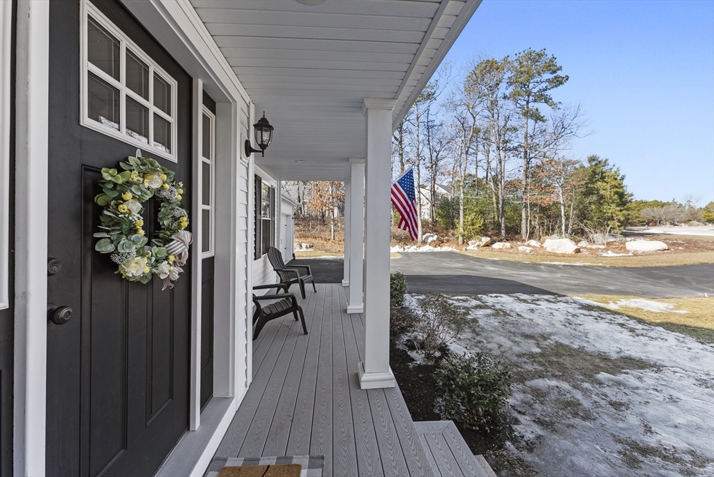 48 Shoals Ave
