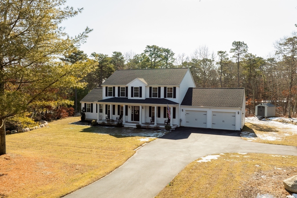 48 Shoals Ave