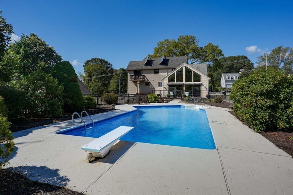 132 Hosmer St