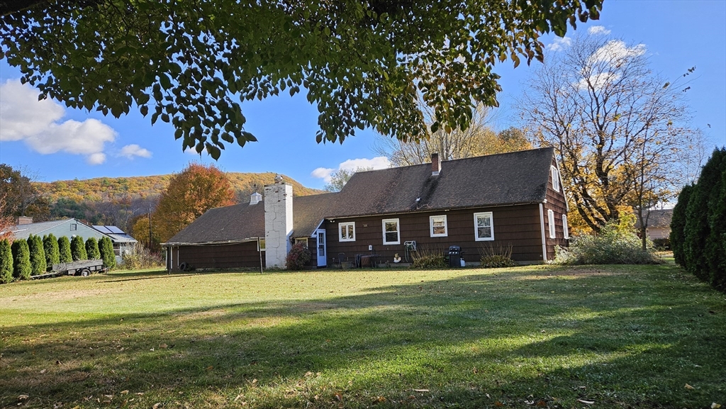 13 Captain Lathrop Dr