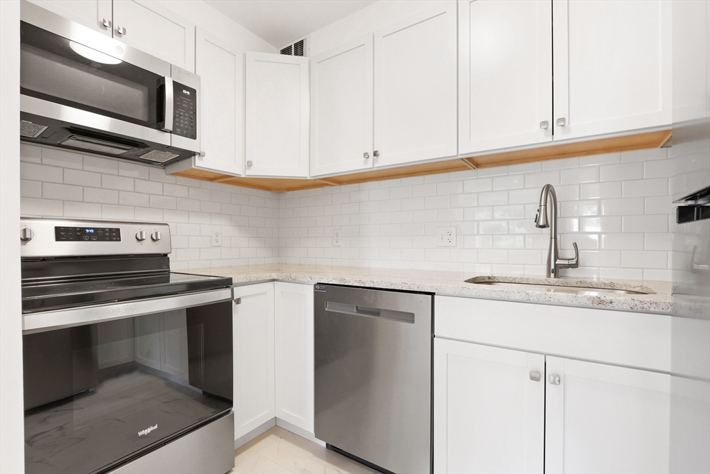 14 Concord Ave 416