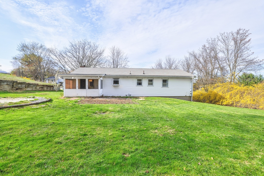 6 Lerner Dr