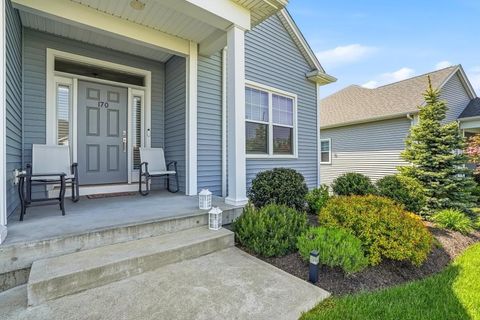 Photo of 170 Stone Hill Dr #170, Northbridge, MA 01588 (MLS # 73519709)