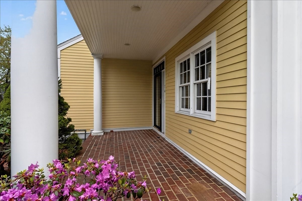 14 Whiting Lane 14