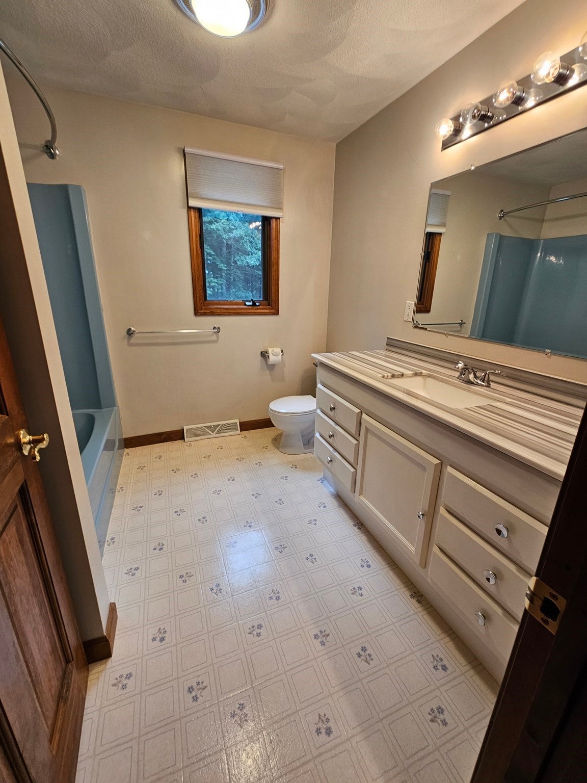 226 County Rd, Freetown, MA, 226 County Rd, Freetown, MA Photo #27
