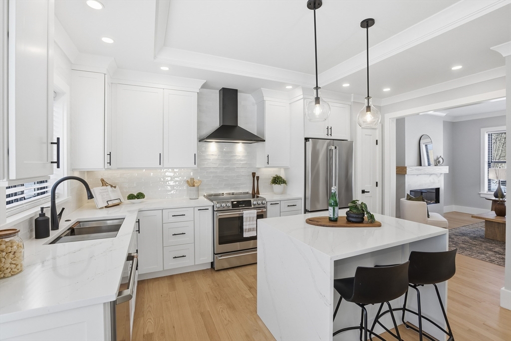 10 Webber Avenue 101