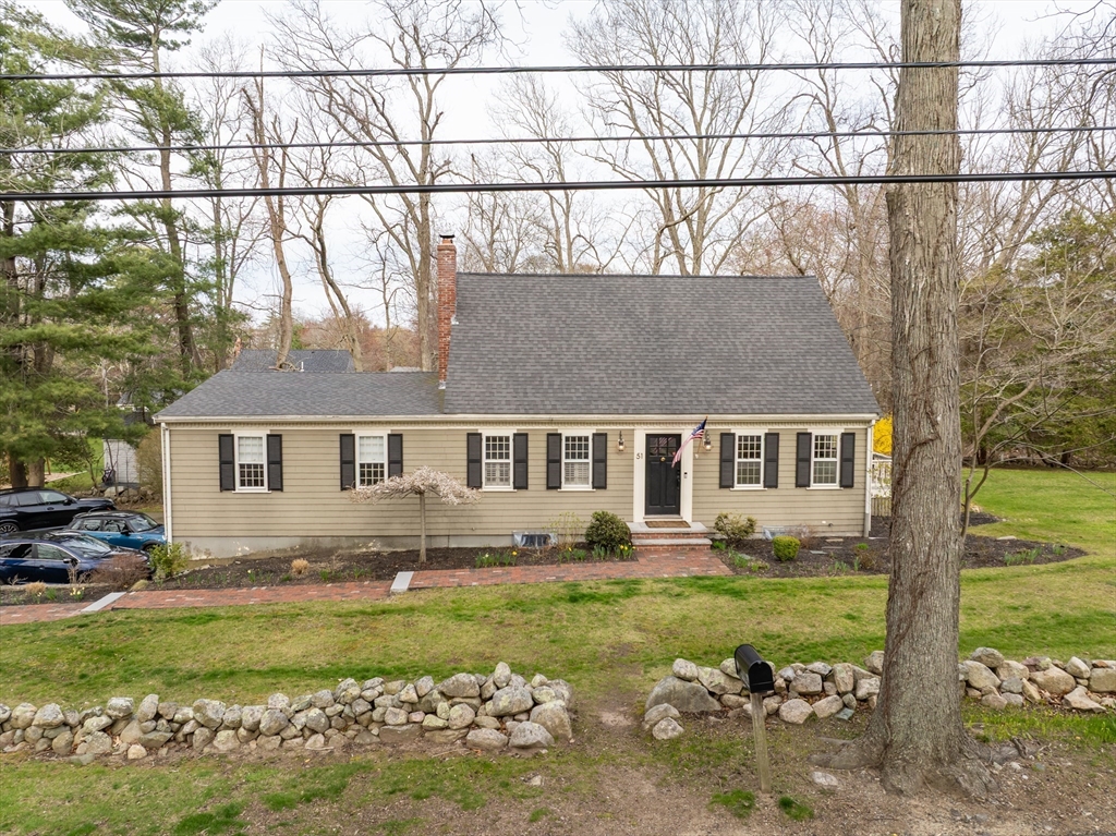 51 Mann Lot Rd