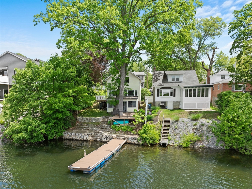 49 Bay View Dr