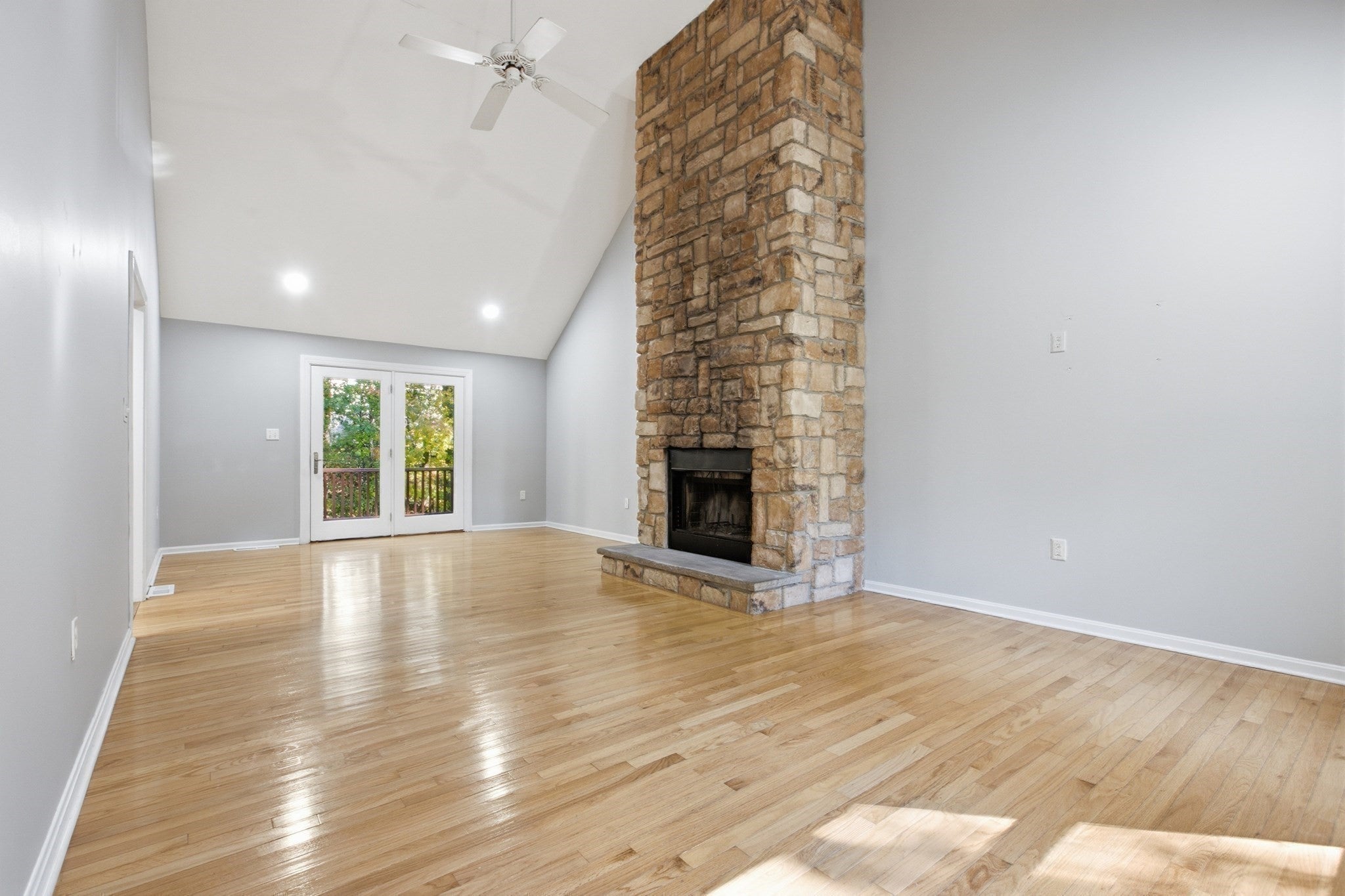 255 Haymeadow Rd, North Andover, MA Photo #18