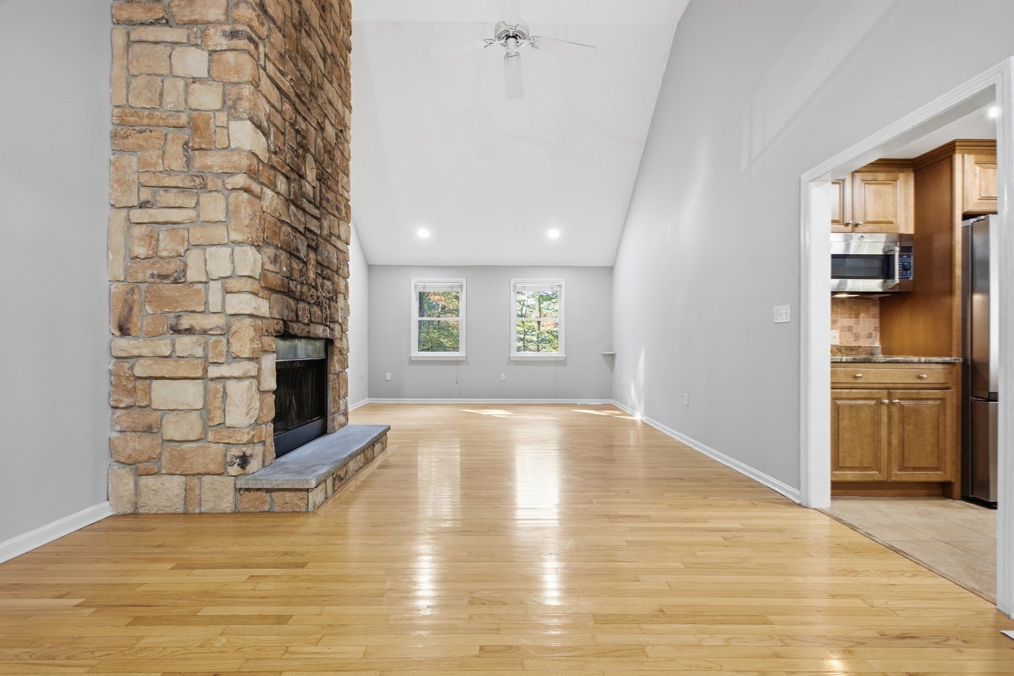 255 Haymeadow Rd, North Andover, MA Photo #19