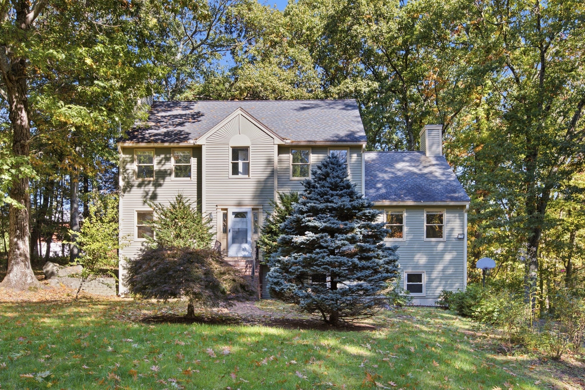 Photo of 255 Haymeadow Rd, North Andover, MA