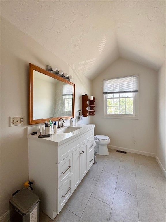 12 Birchwood Lane #12, Hopkinton, MA, 12 Birchwood Lane #12, Hopkinton, MA Photo #20