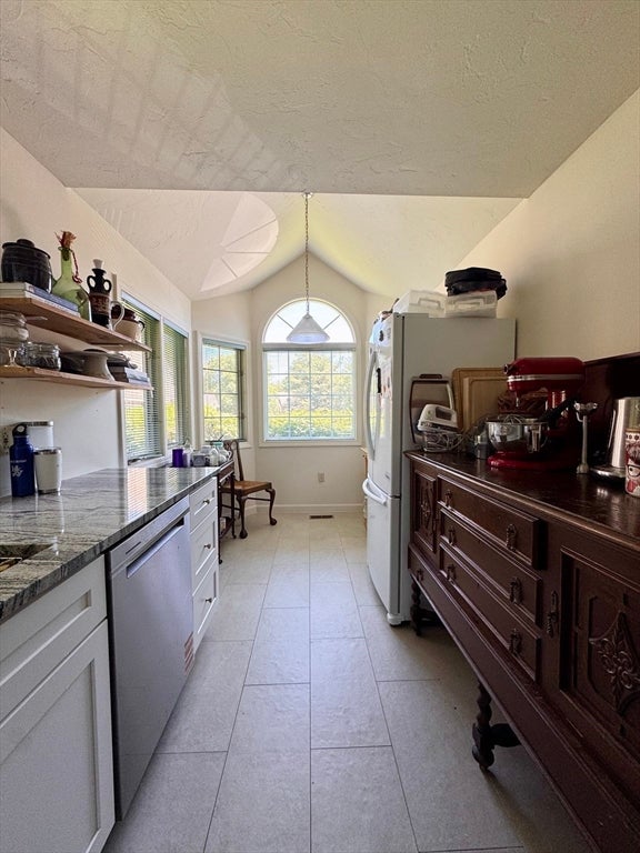 12 Birchwood Lane #12, Hopkinton, MA, 12 Birchwood Lane #12, Hopkinton, MA Photo #6
