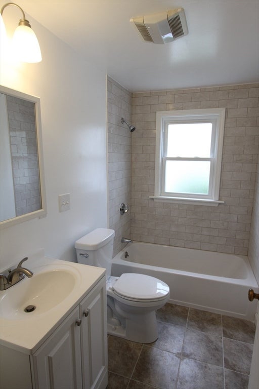 6 Bates Rd E Rd, Watertown, MA, 6 Bates Rd E Rd, Watertown, MA Photo #8