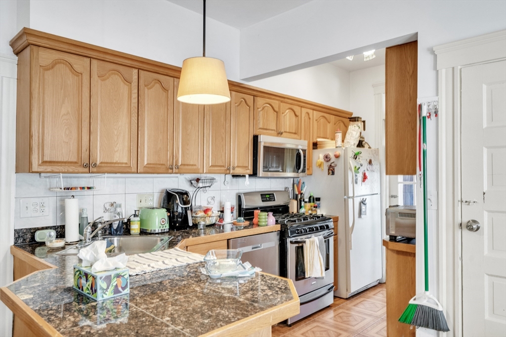 33 Shannon St 1