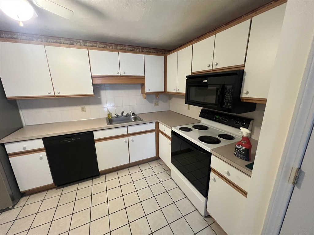 19 Fuller Rd 7