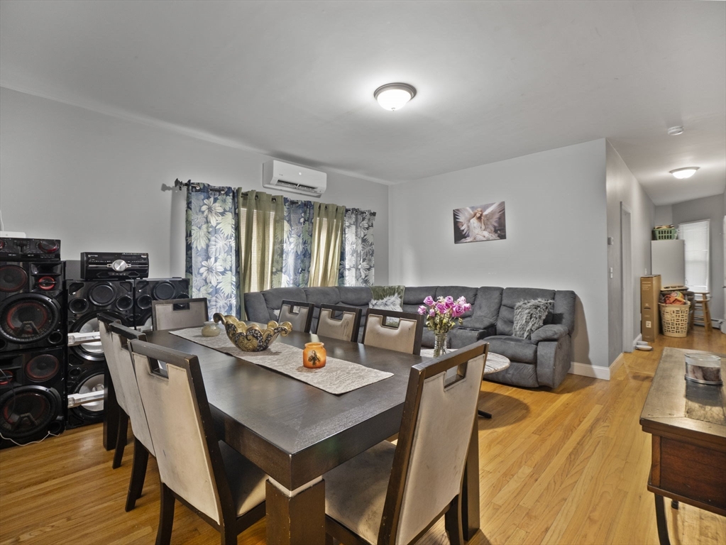 271 Mulberry St