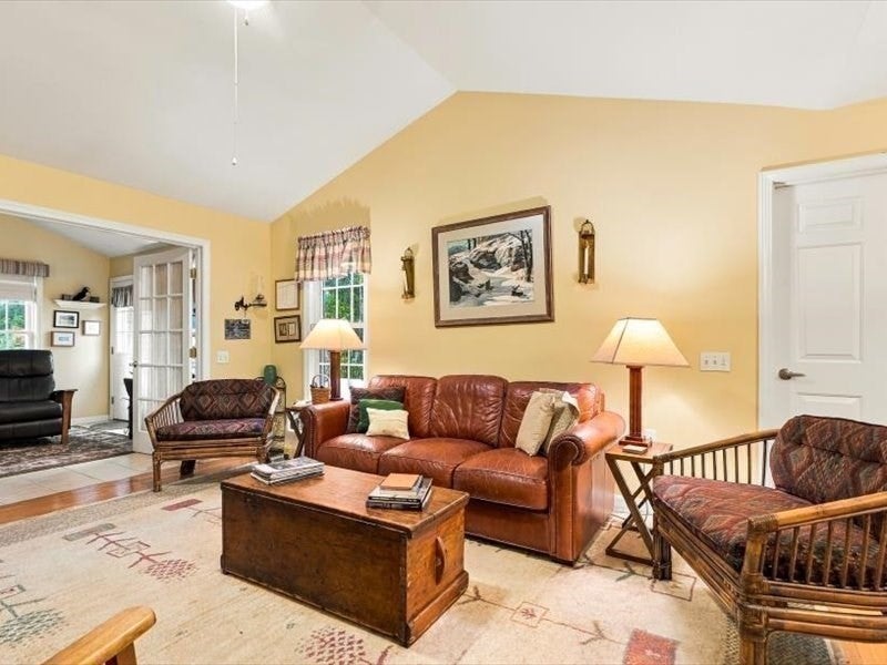 81 Country Squire Rd #81, Uxbridge, MA, 81 Country Squire Rd #81, Uxbridge, MA Photo #12