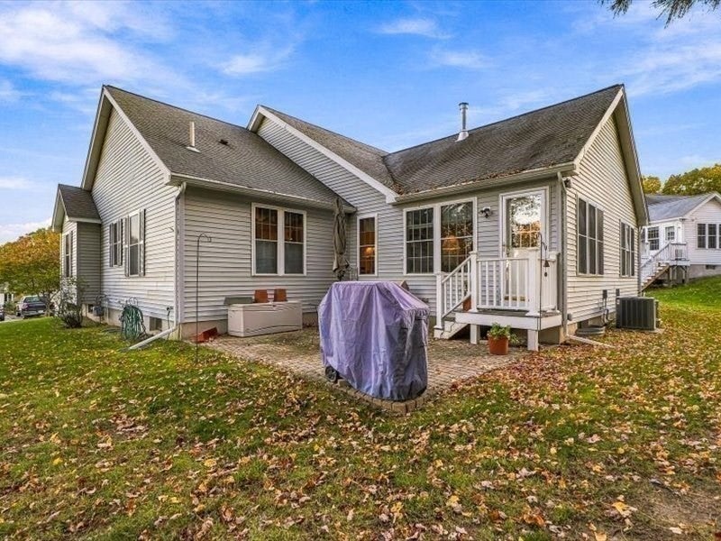 81 Country Squire Rd #81, Uxbridge, MA, 81 Country Squire Rd #81, Uxbridge, MA Photo #34