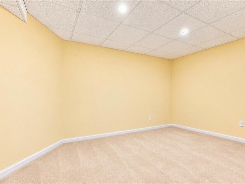 81 Country Squire Rd #81, Uxbridge, MA, 81 Country Squire Rd #81, Uxbridge, MA Photo #32