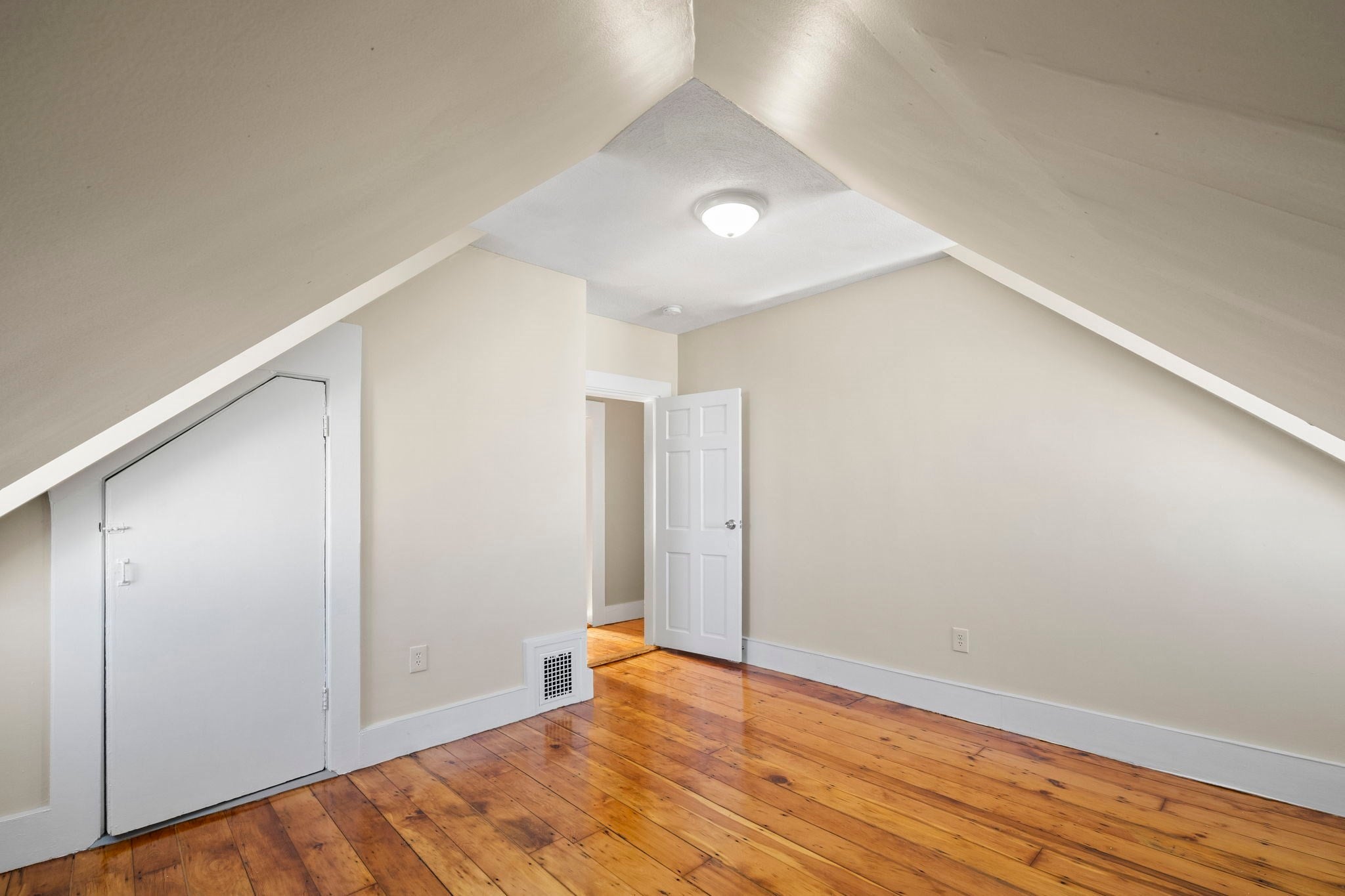 7 Alice Ave, Lynn, MA, 7 Alice Ave, Lynn, MA Photo #24