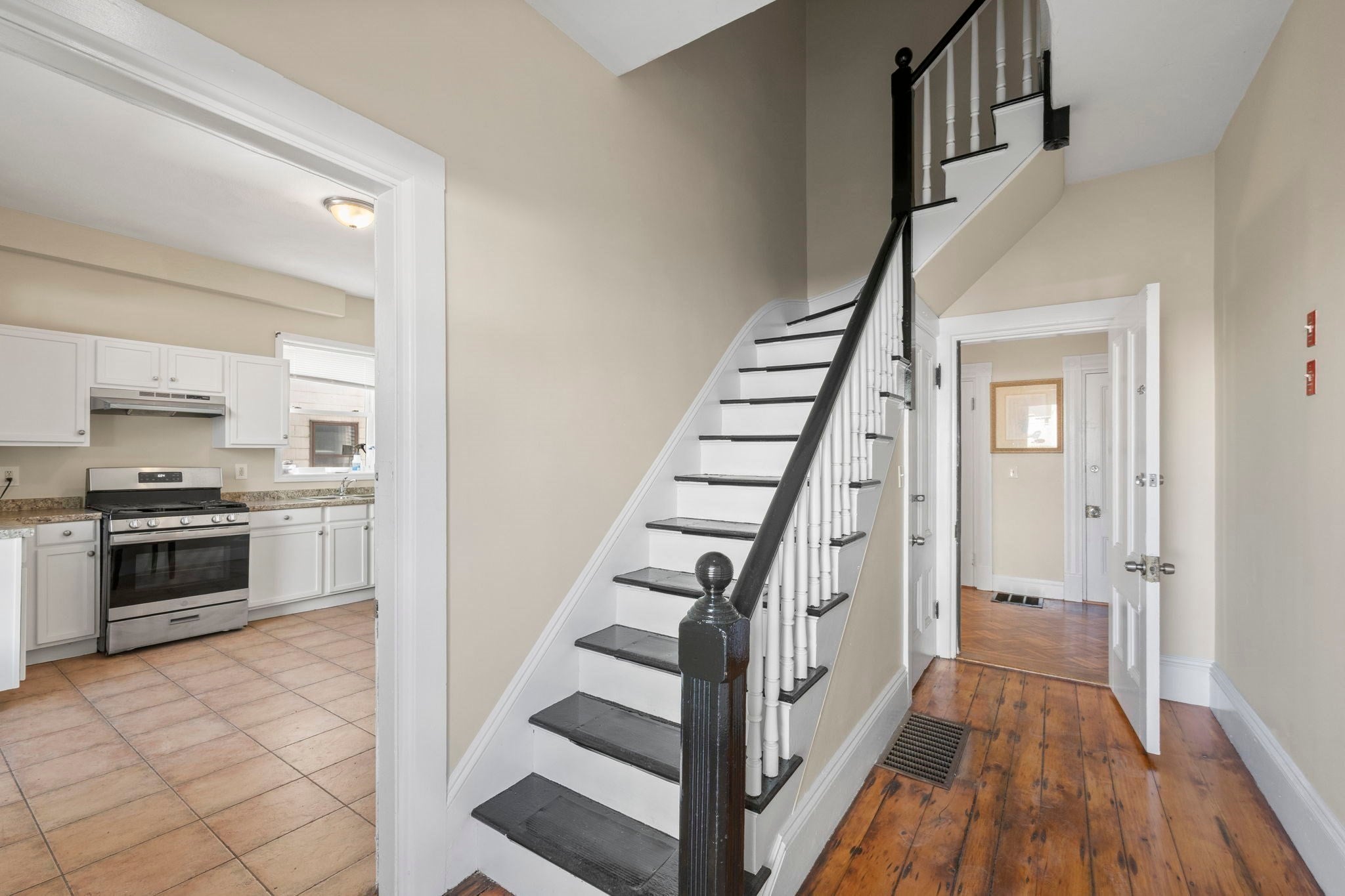 7 Alice Ave, Lynn, MA, 7 Alice Ave, Lynn, MA Photo #2