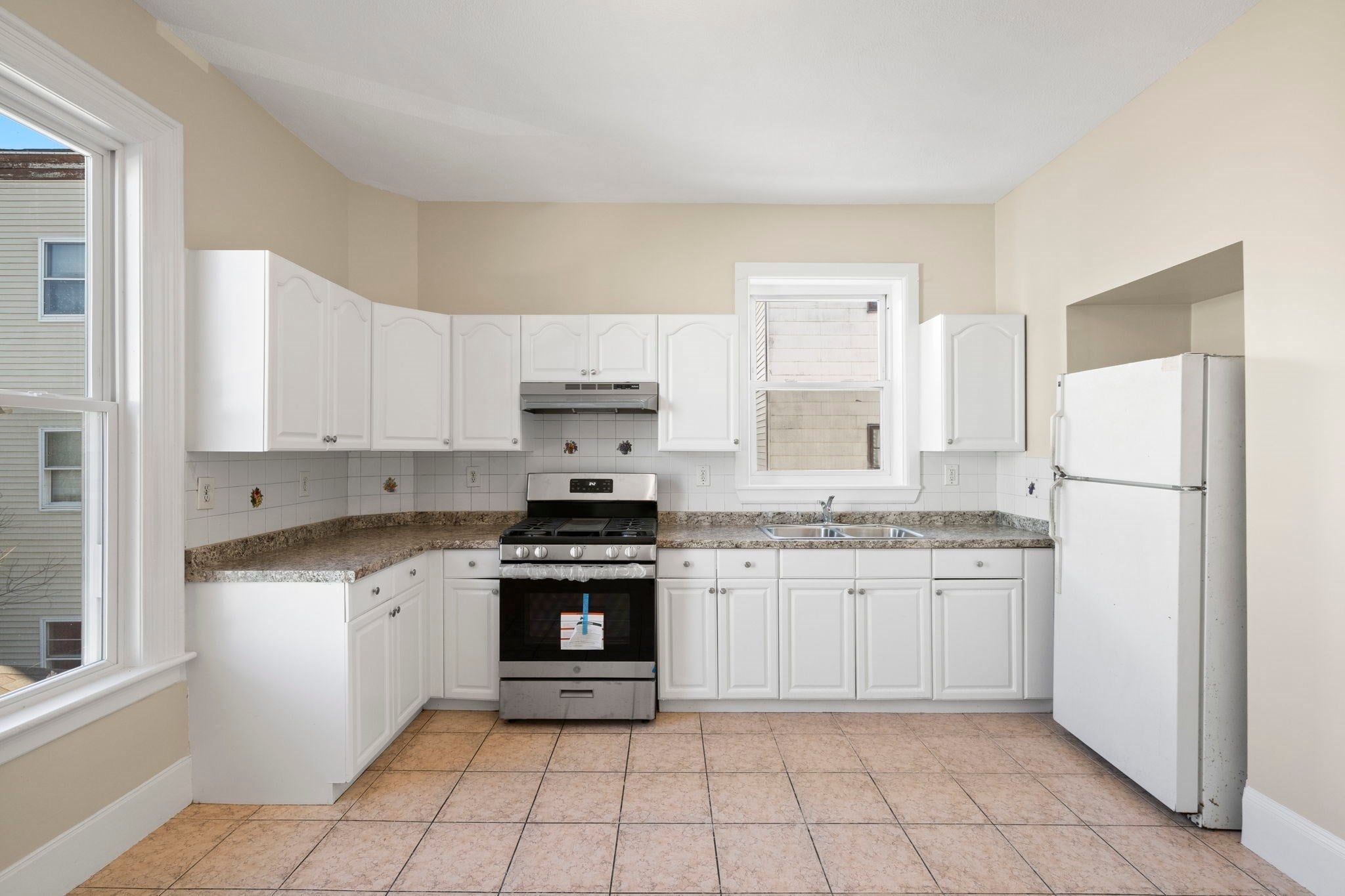 7 Alice Ave, Lynn, MA, 7 Alice Ave, Lynn, MA Photo #4