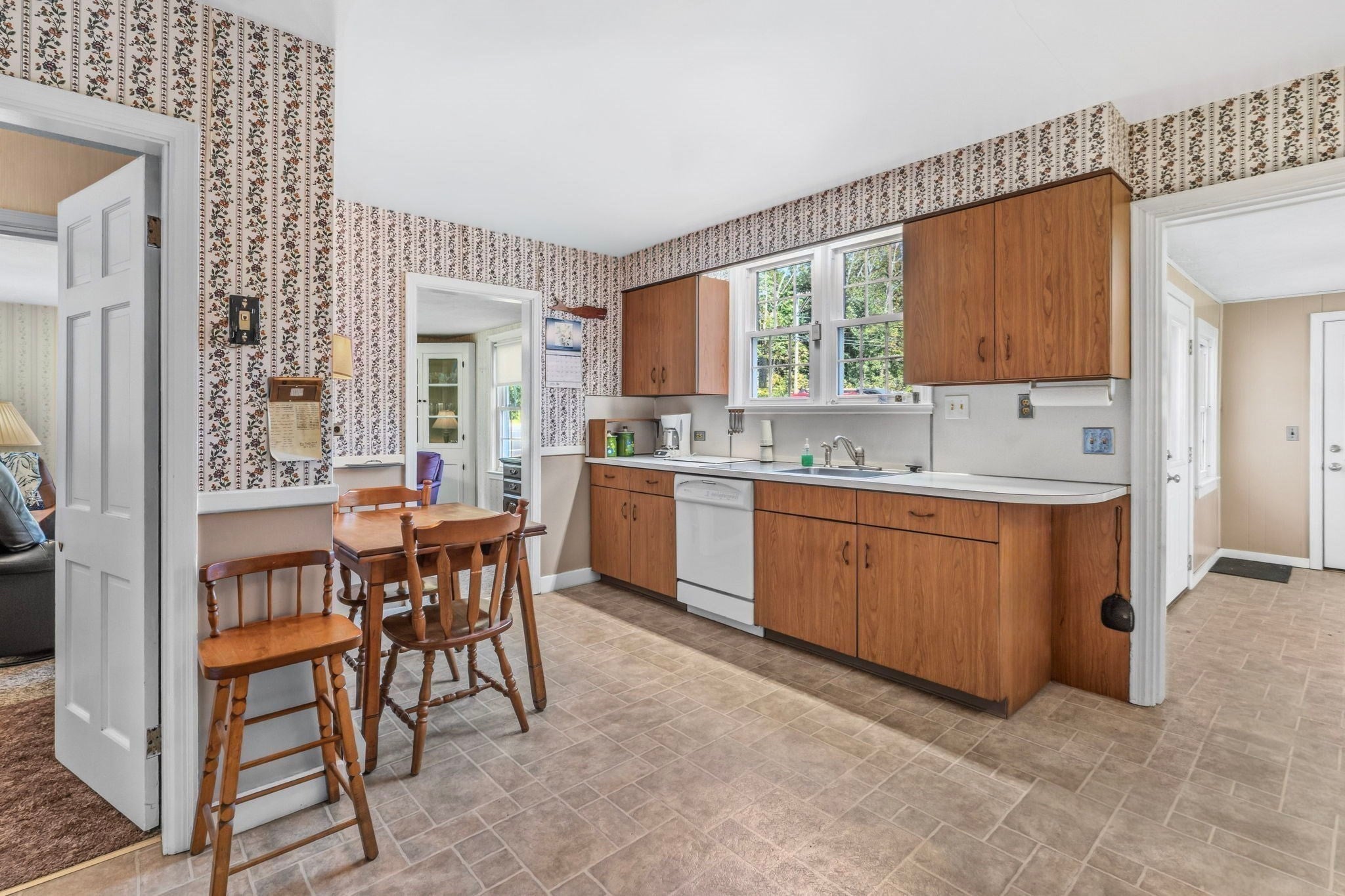 515 Main Rd, Chesterfield, MA, 515 Main Rd, Chesterfield, MA Photo #10