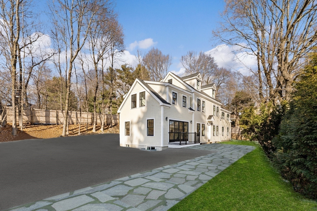 25 Shaw Rd