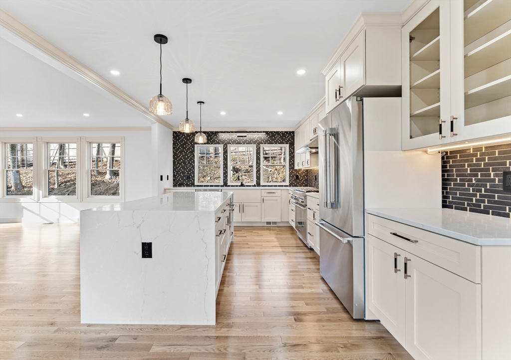 25 Shaw Rd