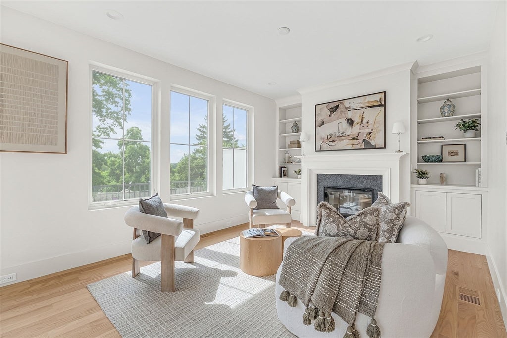 20 Crescent Road 20