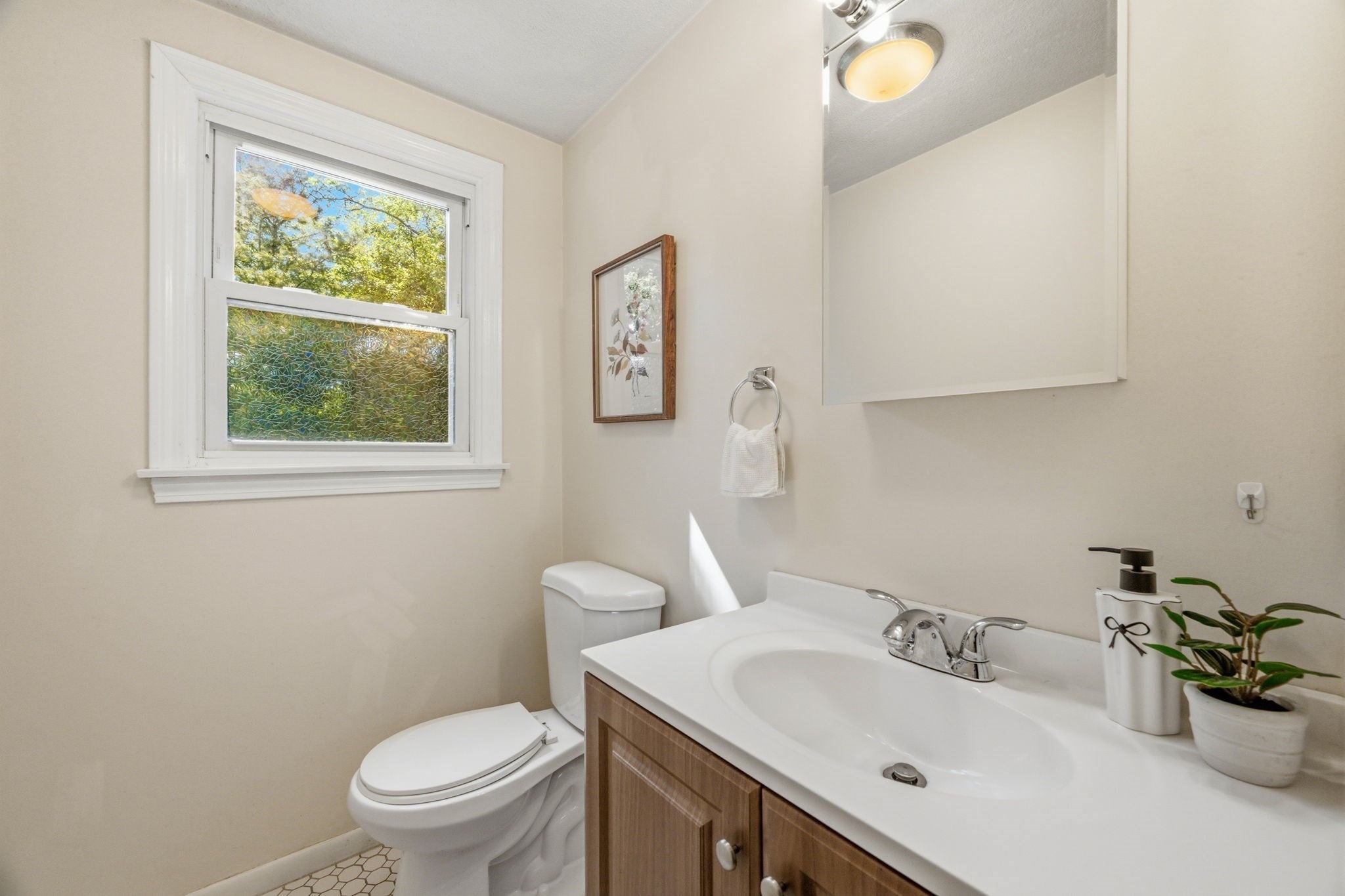 118-120 Edinboro St #118, Newton, MA, 118-120 Edinboro St #118, Newton, MA Photo #13