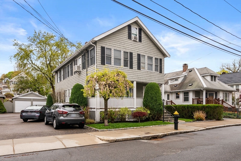Photo of 39-41 Donnybrook Rd, Boston, MA