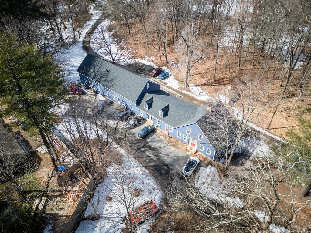 Pepperell, Massachusetts 01463, United States, 13 Bedrooms Bedrooms, ,11 BathroomsBathrooms,Residential,Pending,88392