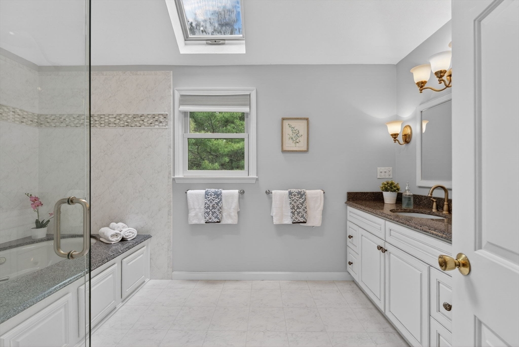 2 Stouffer Cir, Andover, MA Photo #27